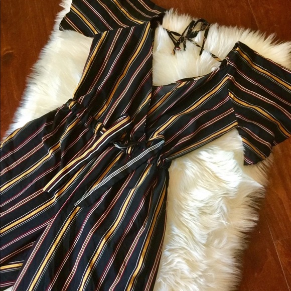 Black striped jumpsuit - Picture 8 of 8